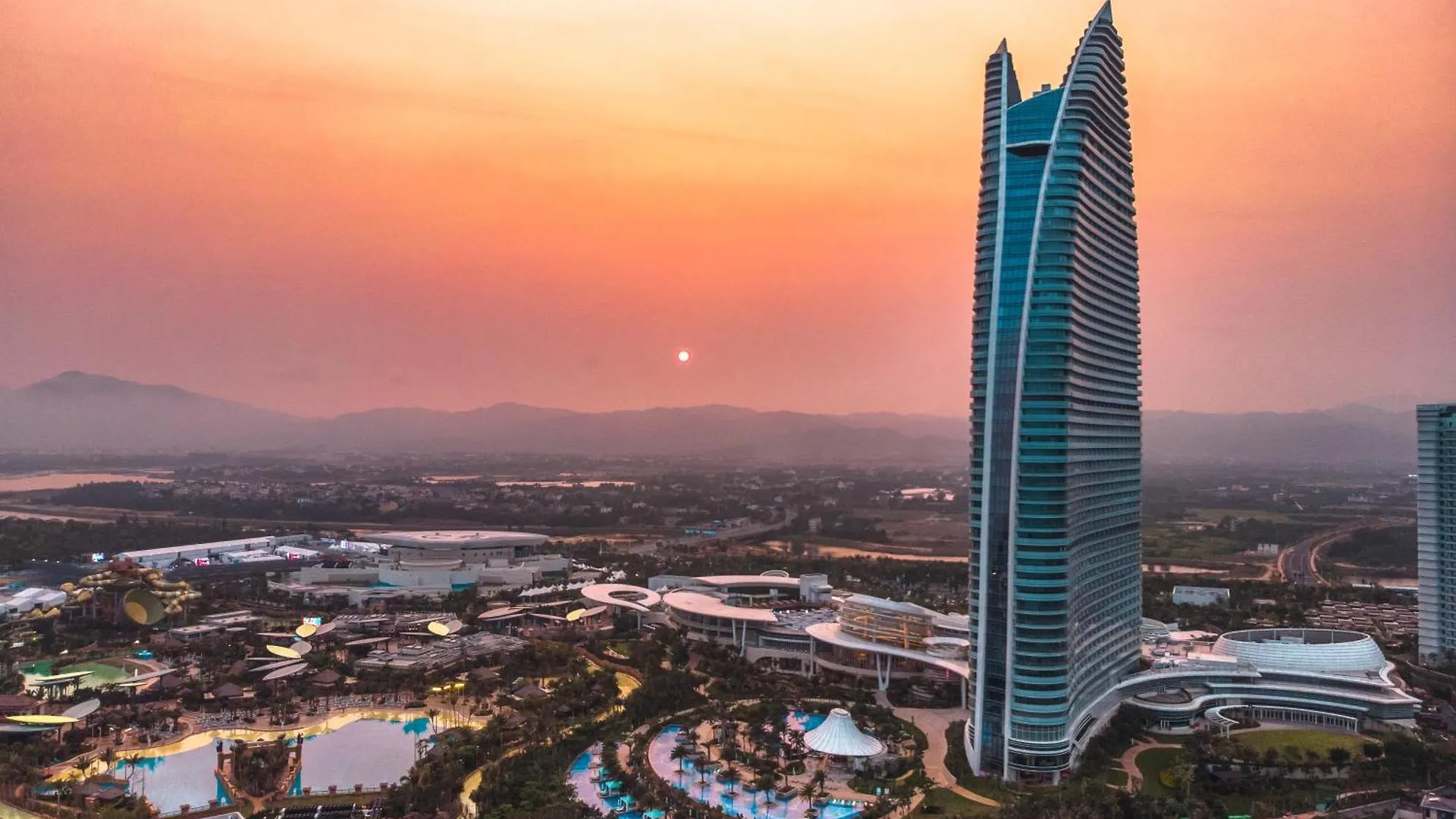 Atlantis Sanya Hotel 5*,