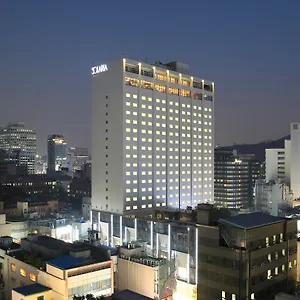 首尔明洞索拉利亚西铁酒店 韩国